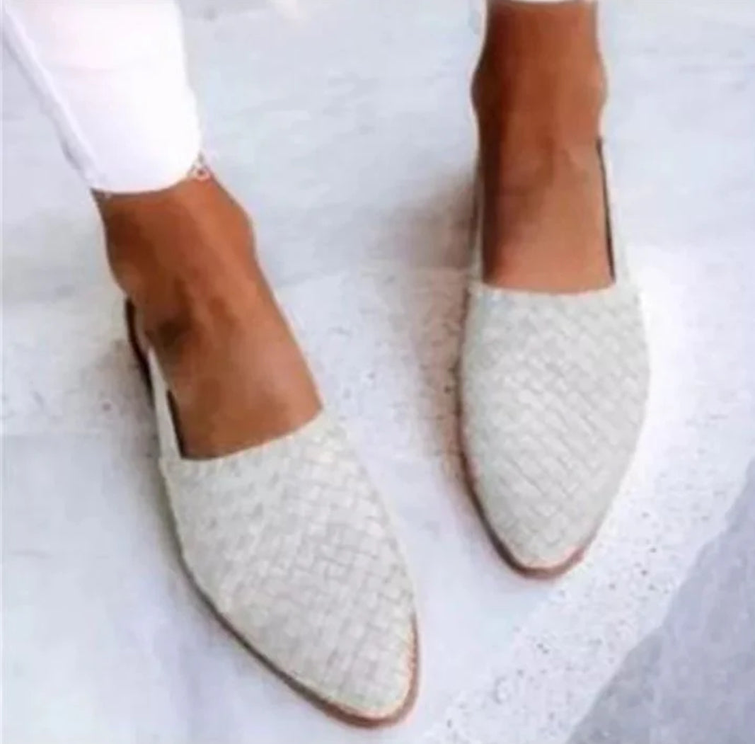 LUNA | ORTHOPAEDIC SHOES WITH CLASSIC COMFORT