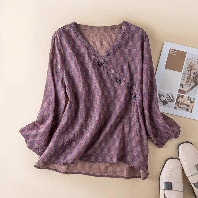 Daisy - Vintage Floral Blouse